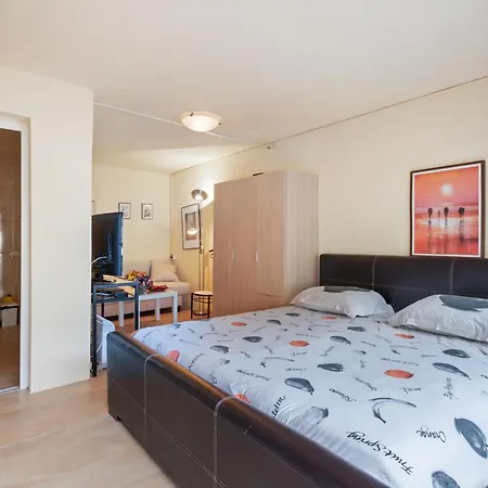 Cosy In With Swimming Pool Vakantiehuis Lloret de Mar