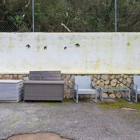 Vakantiehuis Cosy In With Swimming Pool *